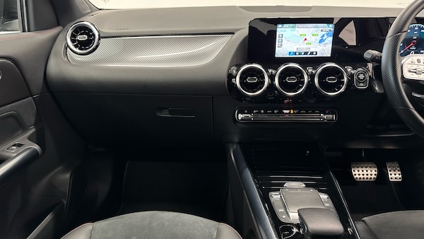 Used Mercedes-Benz GLA 2022 for sale - 76322412: Photo 14