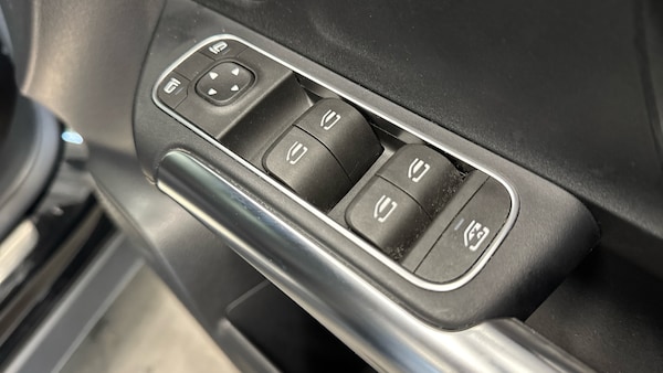 Used Mercedes-Benz GLA 2022 for sale - 76322412: Photo 25