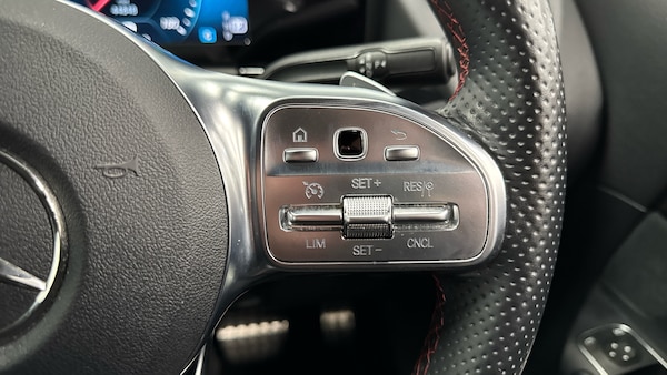 Used Mercedes-Benz GLA 2022 for sale - 76322412: Photo 29