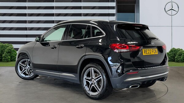 Used Mercedes-Benz GLA 2022 for sale - 76322412: Photo 2