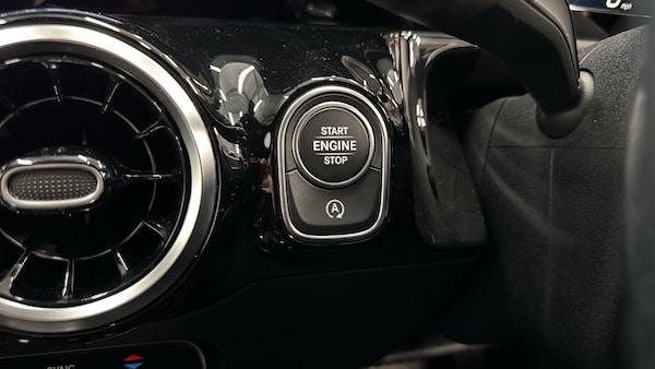 Used Mercedes-Benz GLA 2022 for sale - 76322412: Photo 31