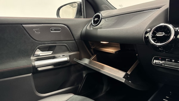 Used Mercedes-Benz GLA 2022 for sale - 76322412: Photo 35