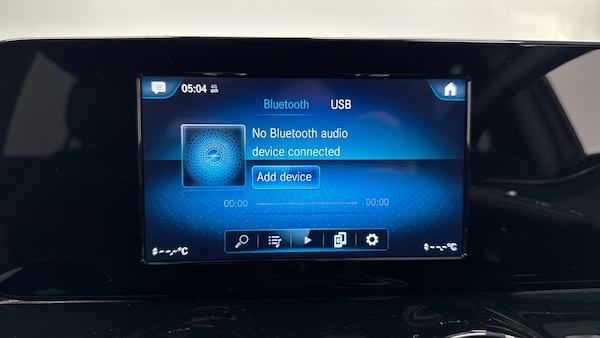 Used Mercedes-Benz GLA 2022 for sale - 76322412: Photo 42