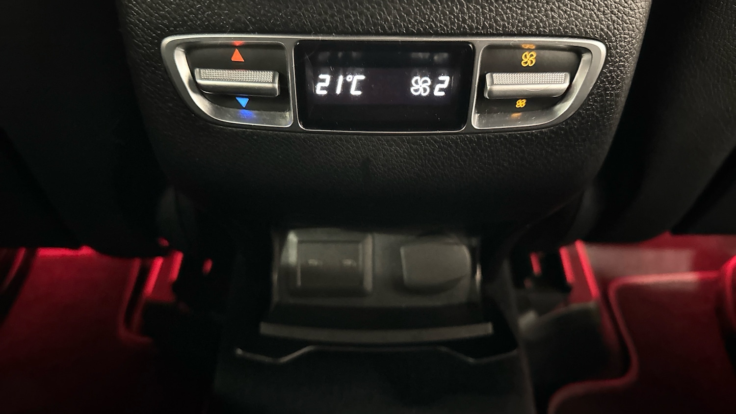 Used Mercedes-Benz GLC 2022 for sale - 77063842: Photo 21