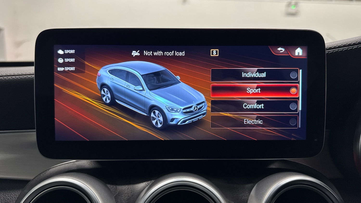 Used Mercedes-Benz GLC 2022 for sale - 77063842: Photo 39