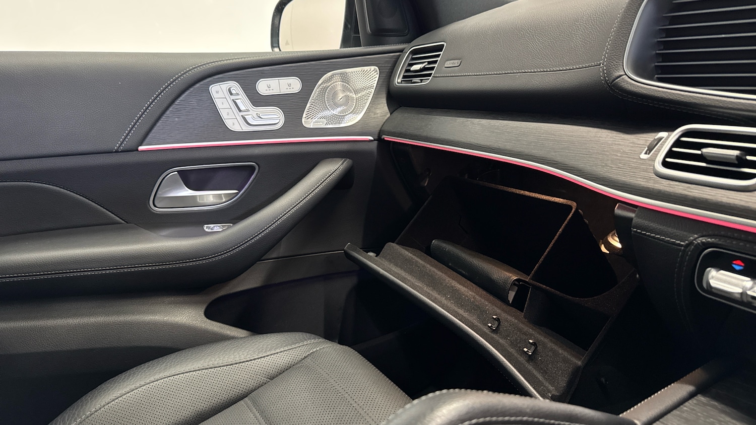 Used Mercedes-Benz GLE 2024 for sale - 76413253: Photo 37