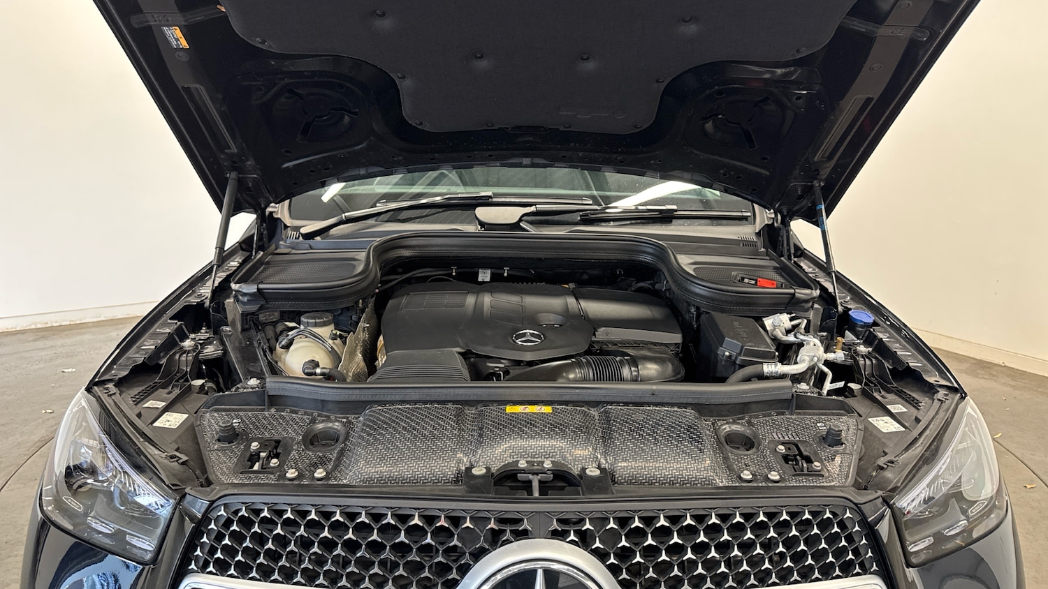 Used Mercedes-Benz GLE 2024 for sale - 76413253: Photo 8