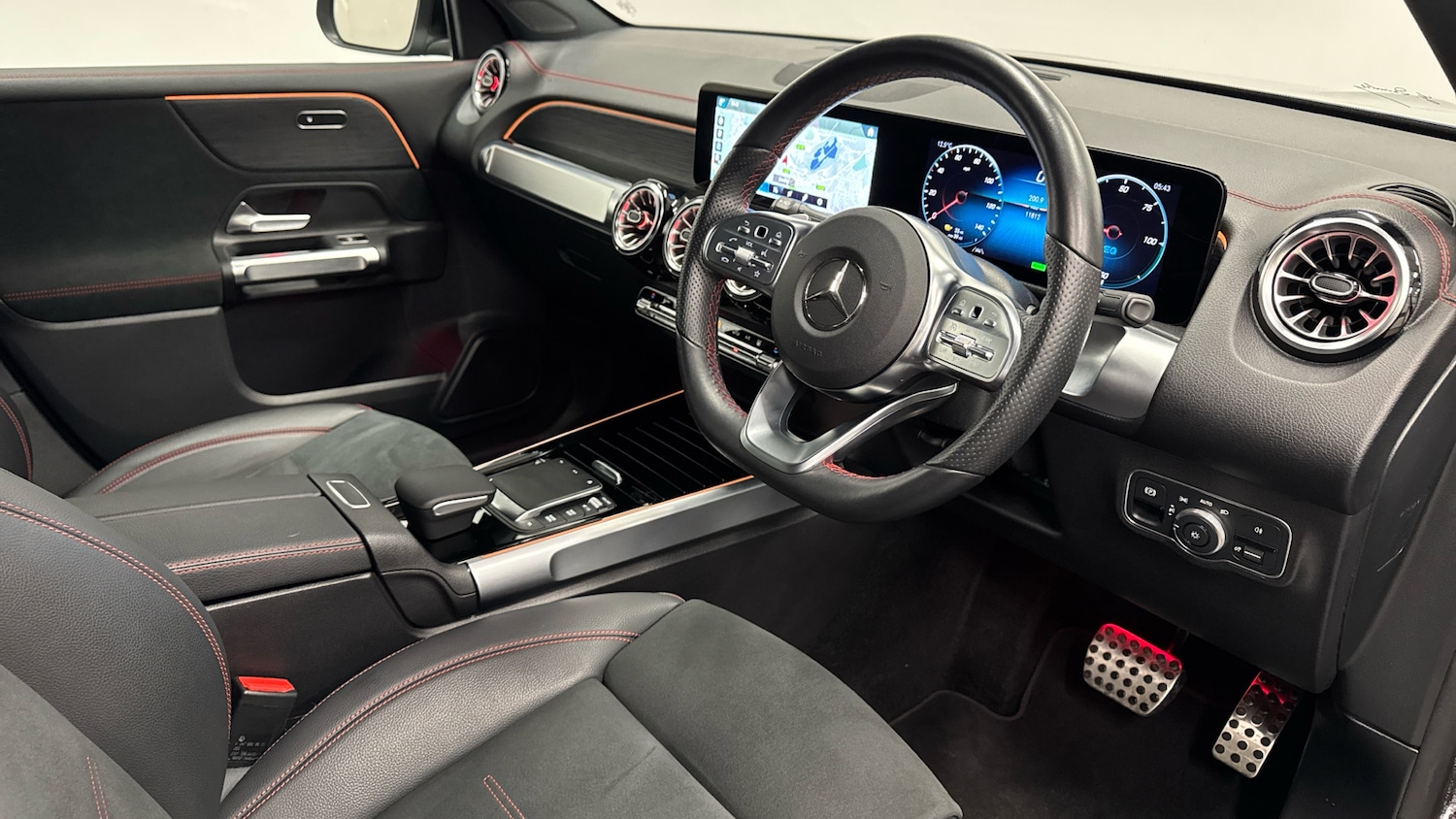 Used Mercedes-Benz EQB 2022 for sale - 76776333: Photo 11