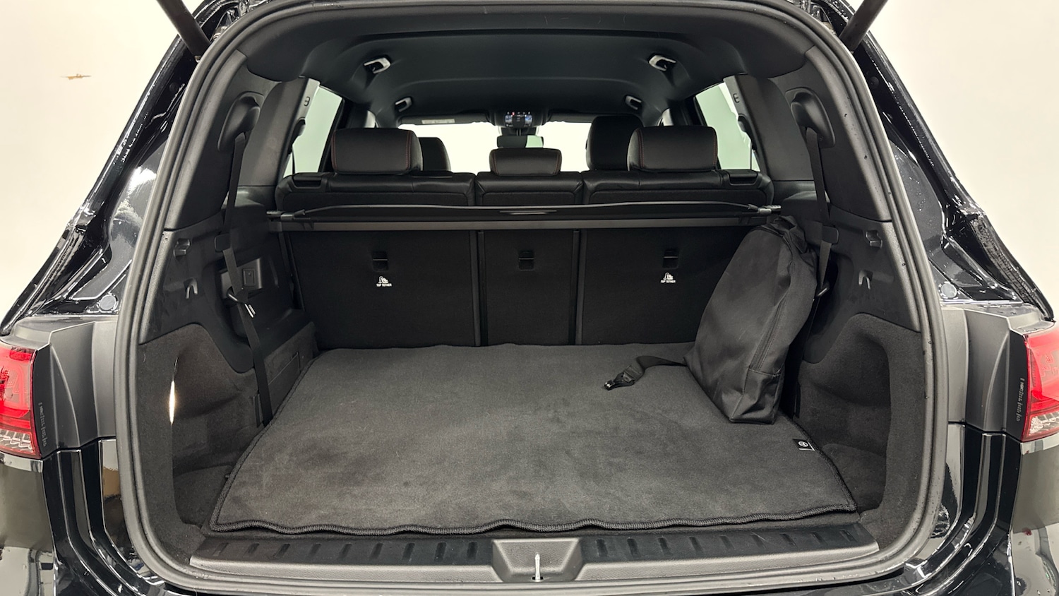 Used Mercedes-Benz EQB 2022 for sale - 76776333: Photo 17