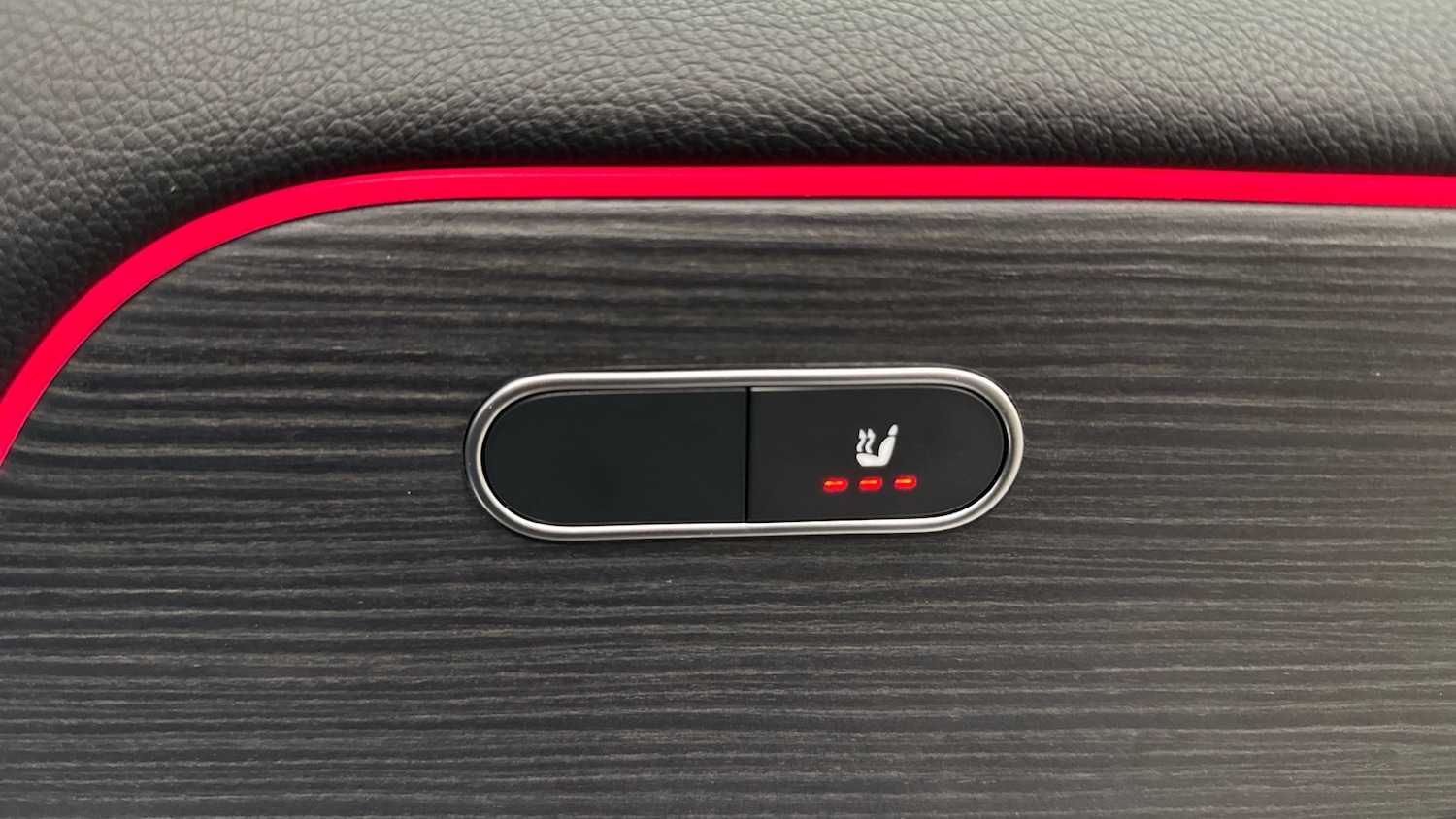 Used Mercedes-Benz EQB 2022 for sale - 76776333: Photo 23