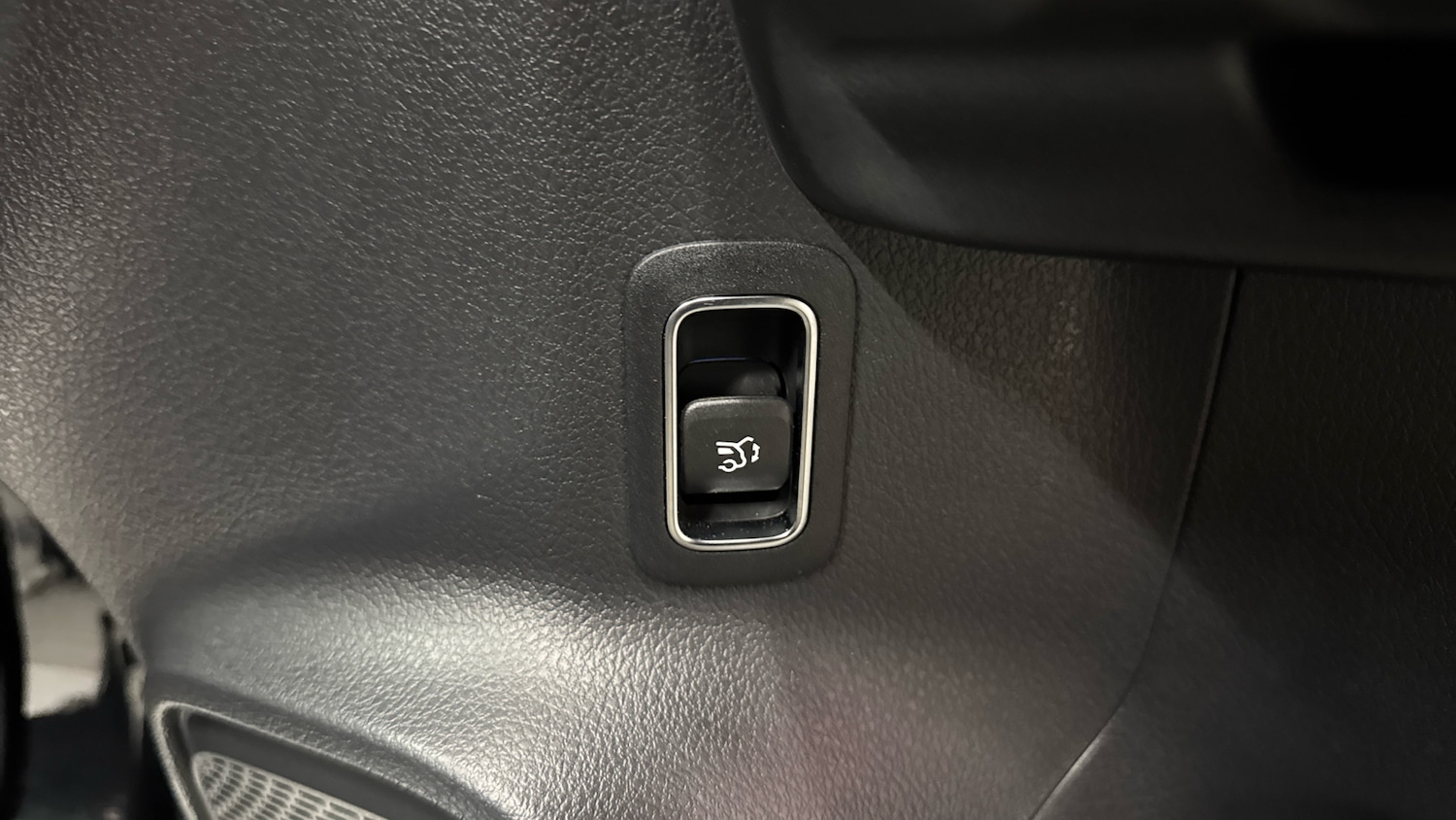 Used Mercedes-Benz EQB 2022 for sale - 76776333: Photo 26