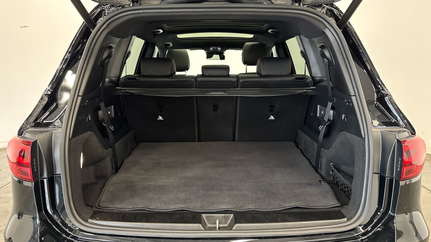 Used Mercedes-Benz GLB 2024 for sale - 76482769: Photo 17