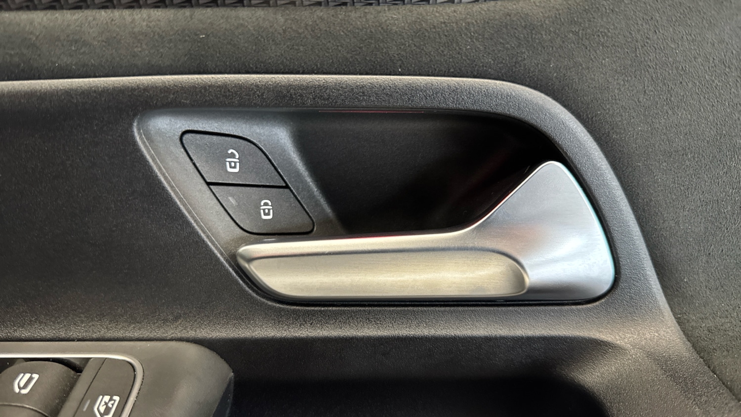 Used Mercedes-Benz GLB 2024 for sale - 76482769: Photo 26