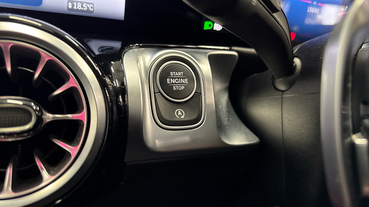 Used Mercedes-Benz GLB 2024 for sale - 76482769: Photo 35