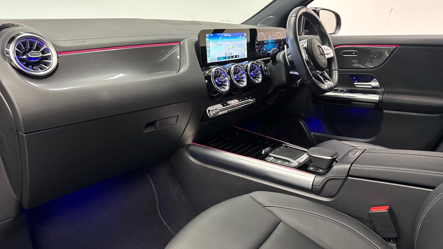 Used Mercedes-Benz GLA 2022 for sale - 76102004: Photo 9