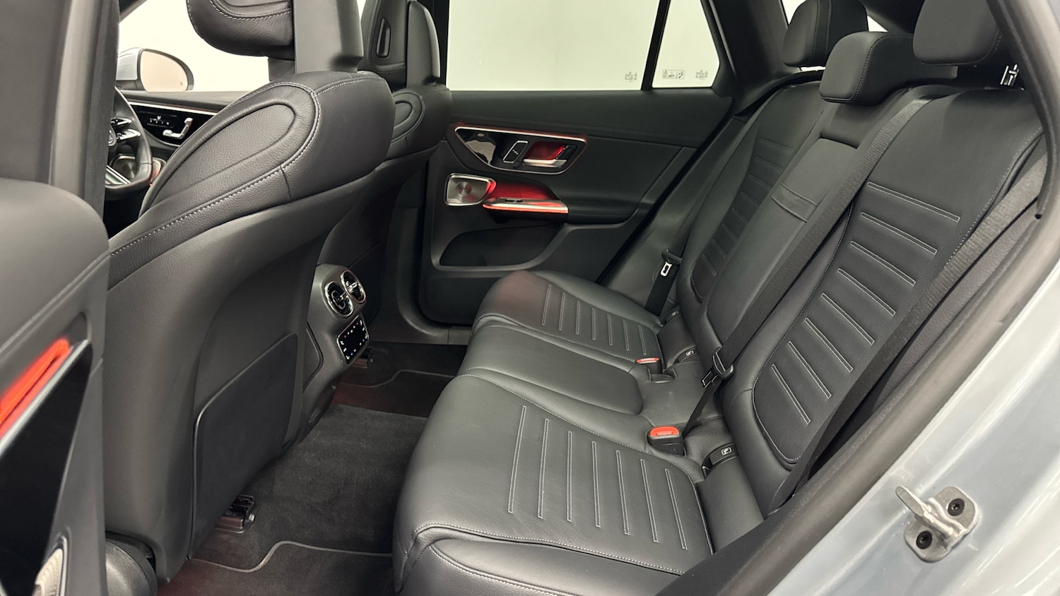 Used Mercedes-Benz GLC 2023 for sale - 77521915: Photo 16