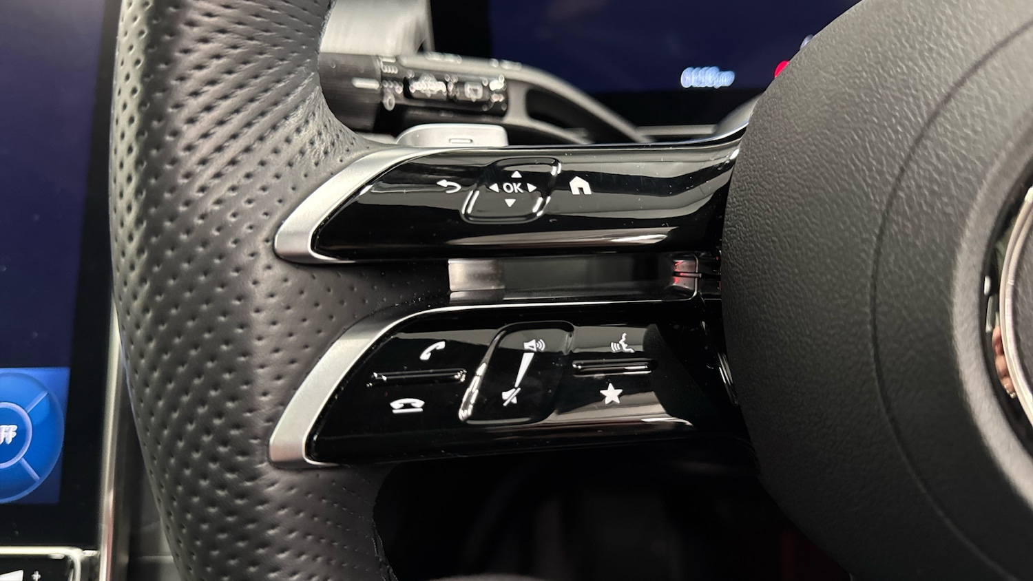 Used Mercedes-Benz GLC 2023 for sale - 77521915: Photo 30