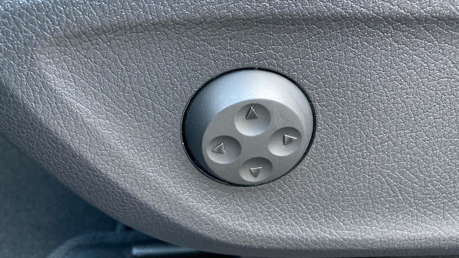 Used Mercedes-Benz GLE 2022 for sale - 77963065: Photo 26