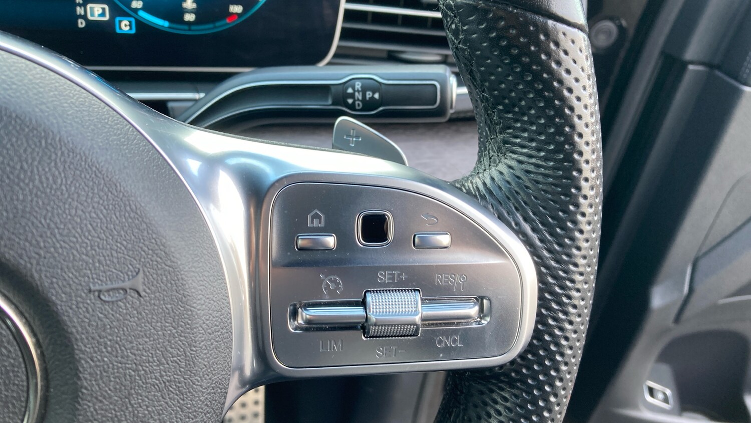 Used Mercedes-Benz GLE 2022 for sale - 77963065: Photo 37