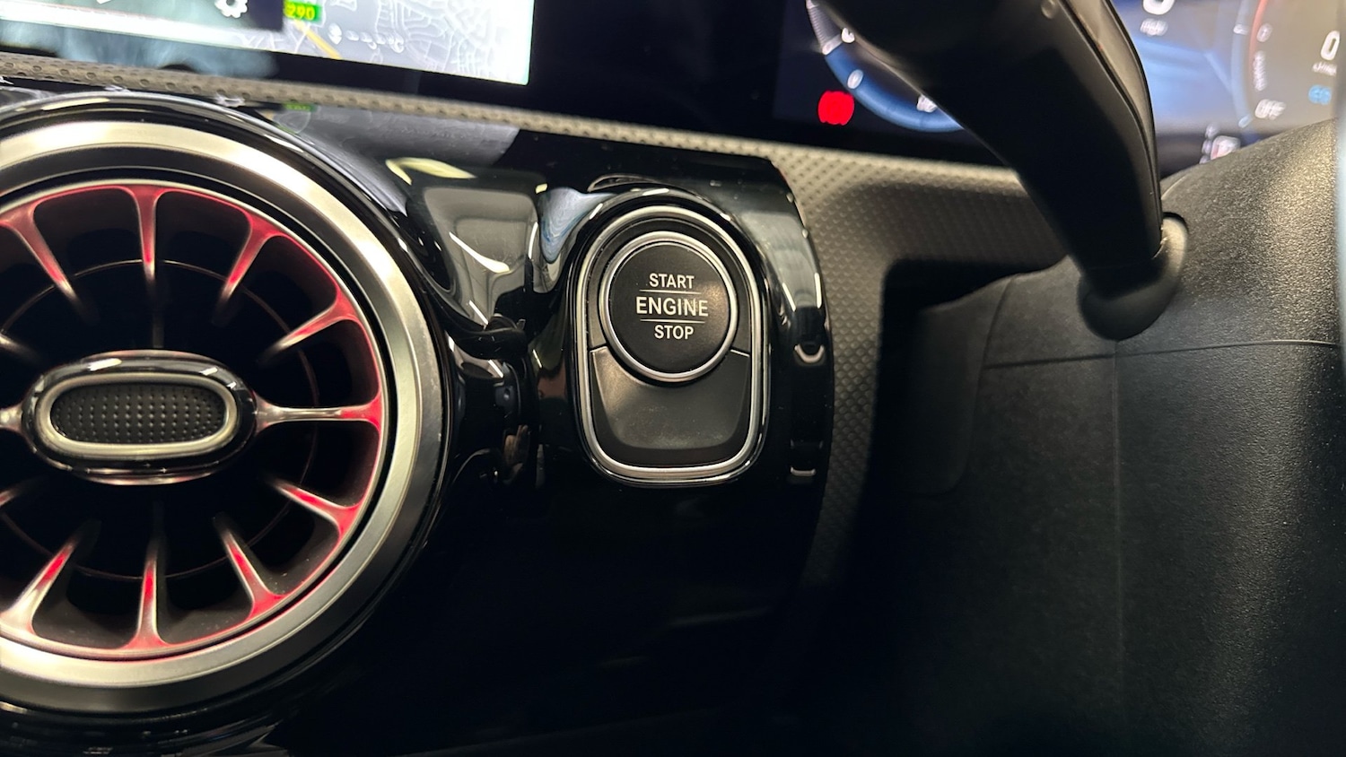 Used Mercedes-Benz A-Class 2021 for sale - 76650921: Photo 33