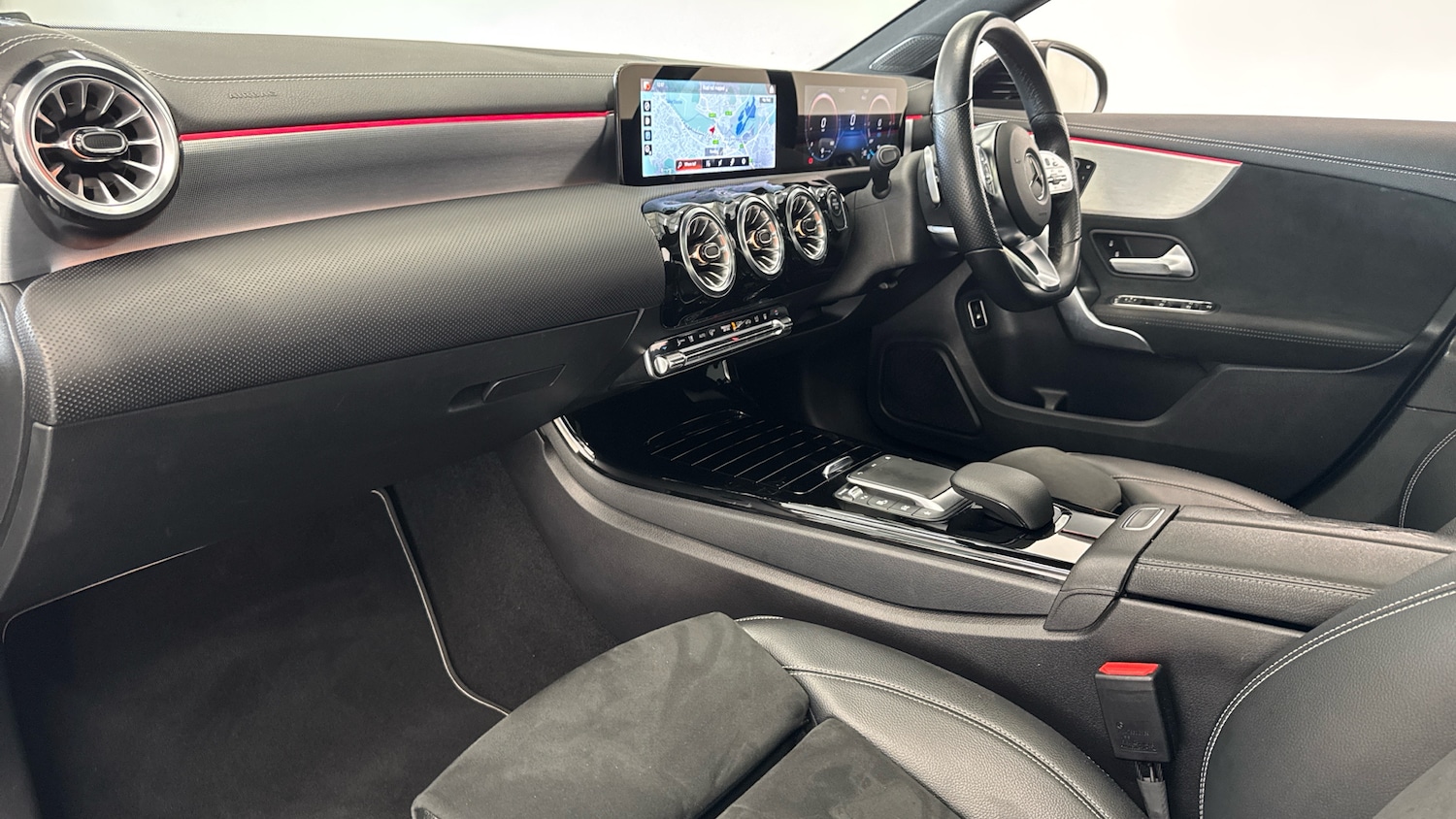 Used Mercedes-Benz A-Class 2021 for sale - 76650921: Photo 9