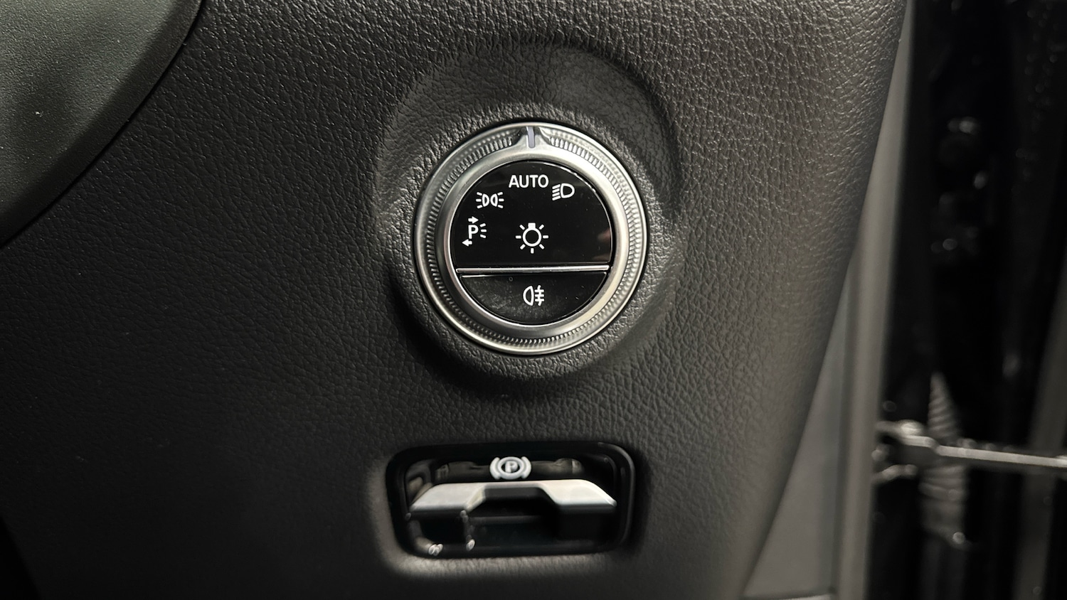 Used Mercedes-Benz C Class 2024 for sale - 77643596: Photo 29