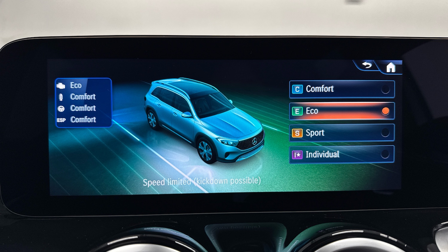 Used Mercedes-Benz EQB 2025 for sale - 77151071: Photo 41