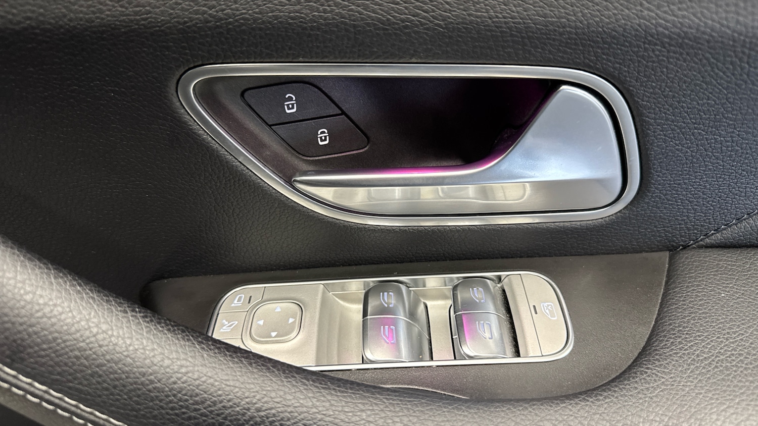 Used Mercedes-Benz GLE 2024 for sale - 76903843: Photo 25