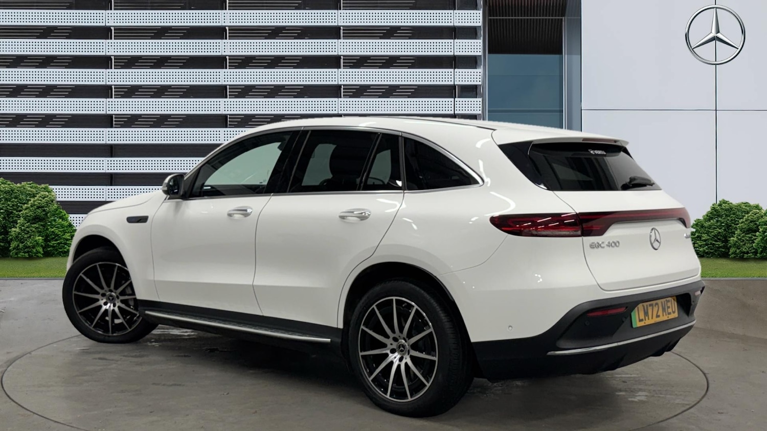 Used Mercedes-Benz EQC 2022 for sale - 76639607: Photo 2