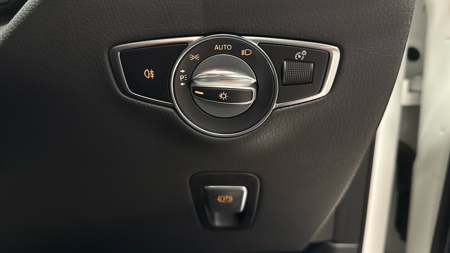 Used Mercedes-Benz EQC 2022 for sale - 76639607: Photo 29