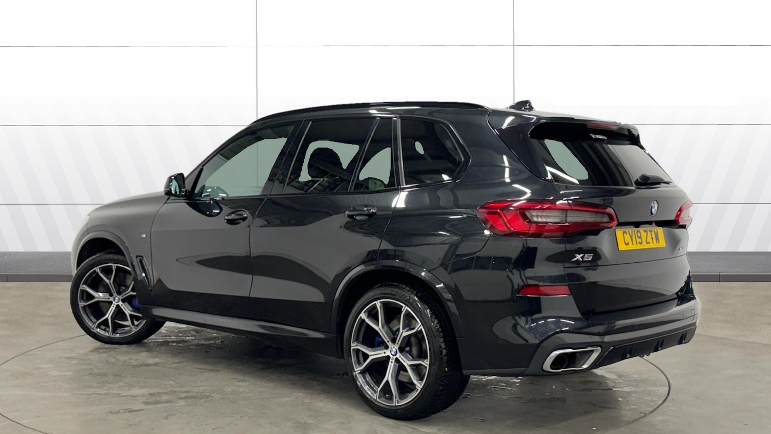 Used BMW X5 2019 for sale - 76682241: Photo 2
