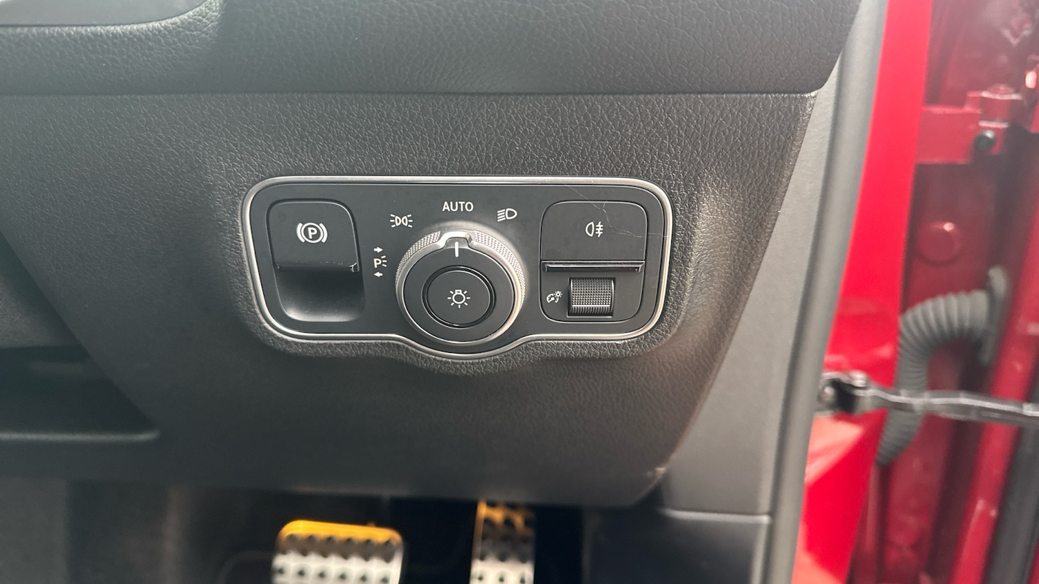 Used Mercedes-Benz GLB 2022 for sale - 77077266: Photo 31