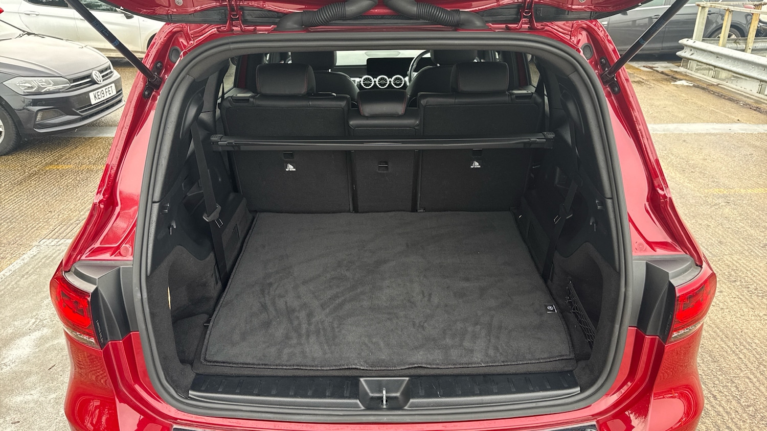 Used Mercedes-Benz GLB 2022 for sale - 77077266: Photo 4