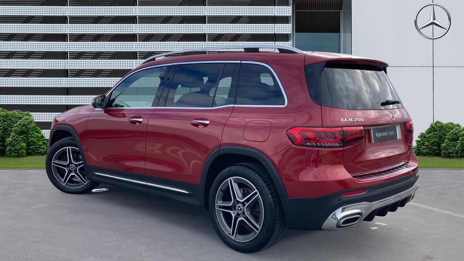 Used Mercedes-Benz GLB 2021 for sale - 77296984: Photo 2