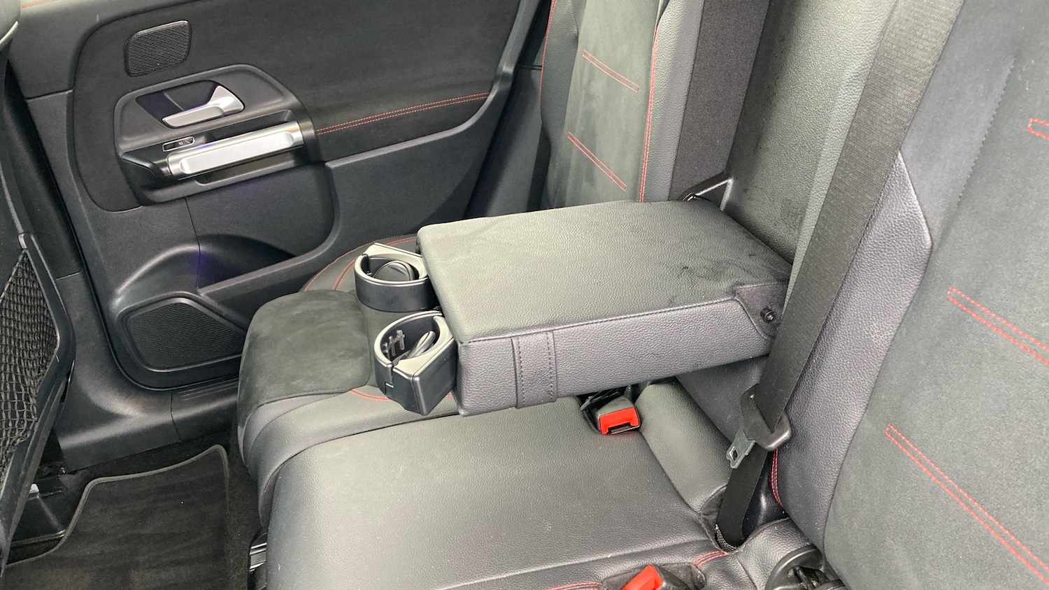 Used Mercedes-Benz GLB 2021 for sale - 77296984: Photo 27