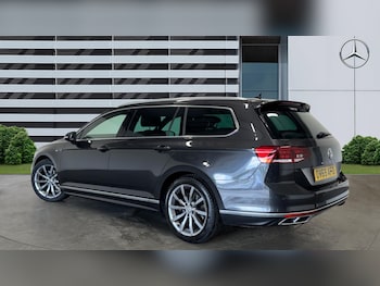 Used Volkswagen Passat 2019 for sale - 78881882: Photo