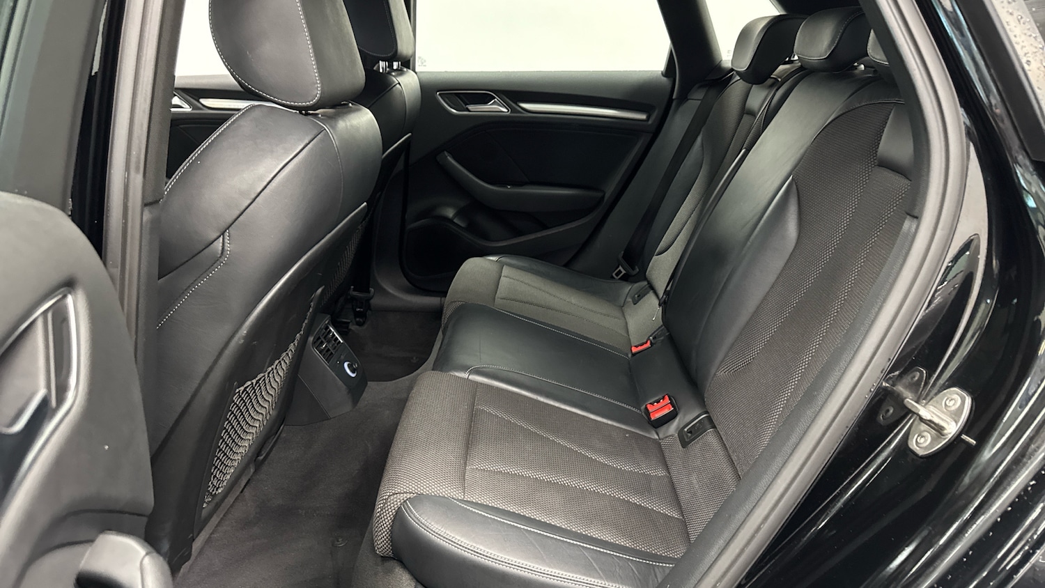 Used Audi A3 2018 for sale - 76381864: Photo 16