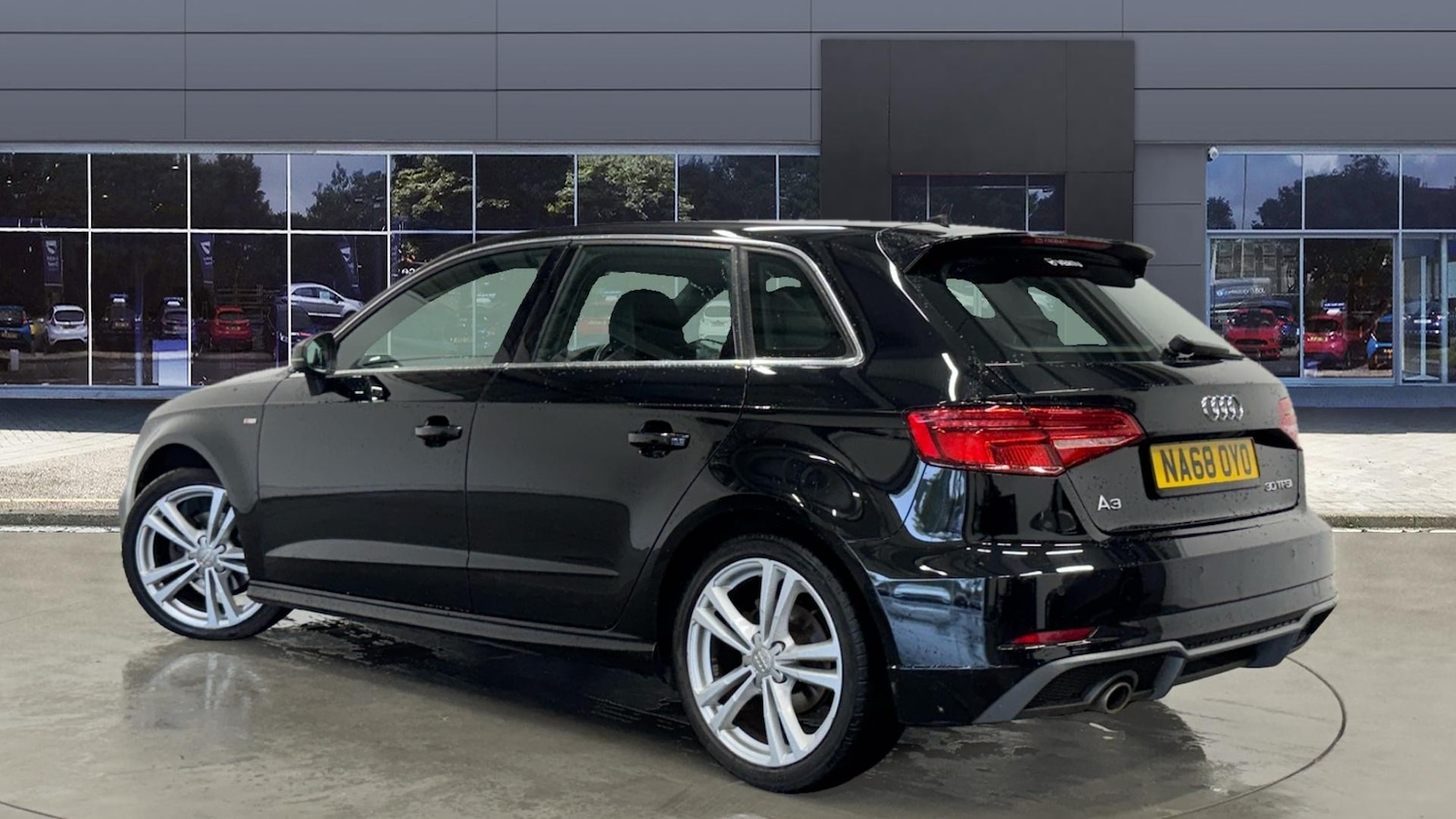 Used Audi A3 2018 for sale - 76381864: Photo 2