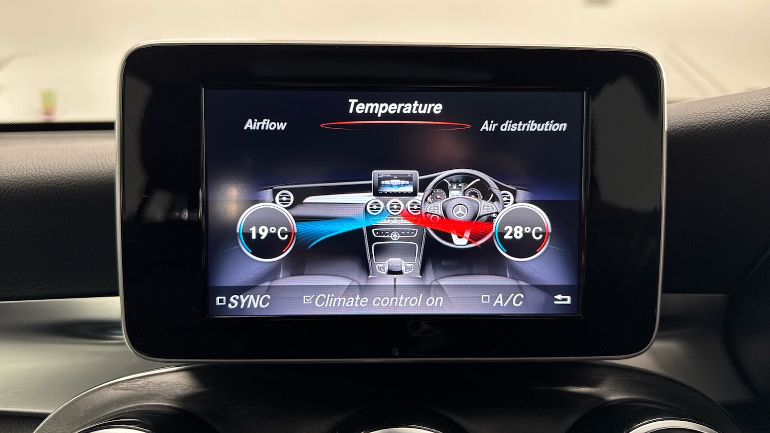 Used Mercedes-Benz GLC 2018 for sale - 77154281: Photo 38