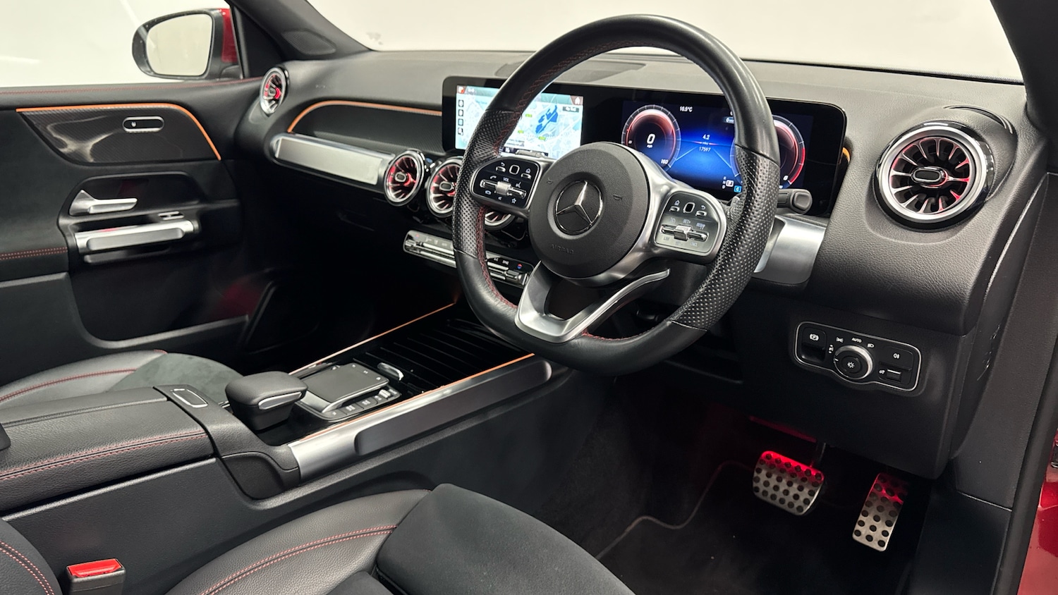 Used Mercedes-Benz GLB 2022 for sale - 77225678: Photo 11