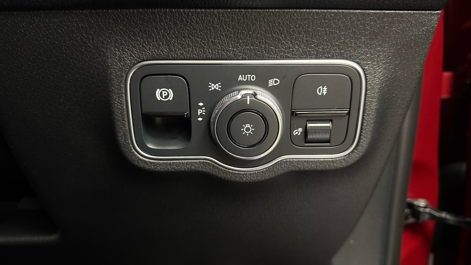 Used Mercedes-Benz GLB 2022 for sale - 77225678: Photo 28