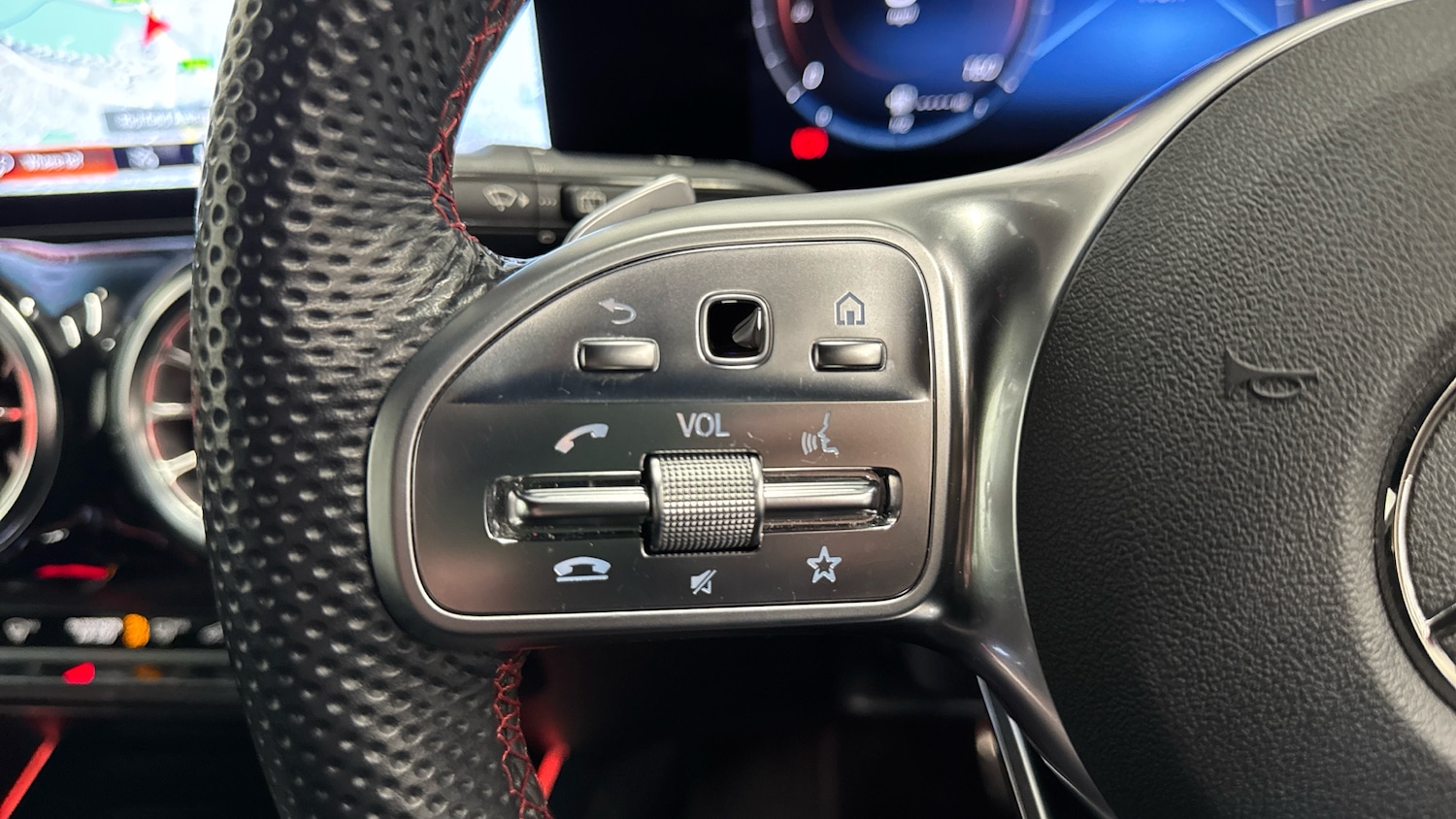 Used Mercedes-Benz GLB 2022 for sale - 77225678: Photo 29