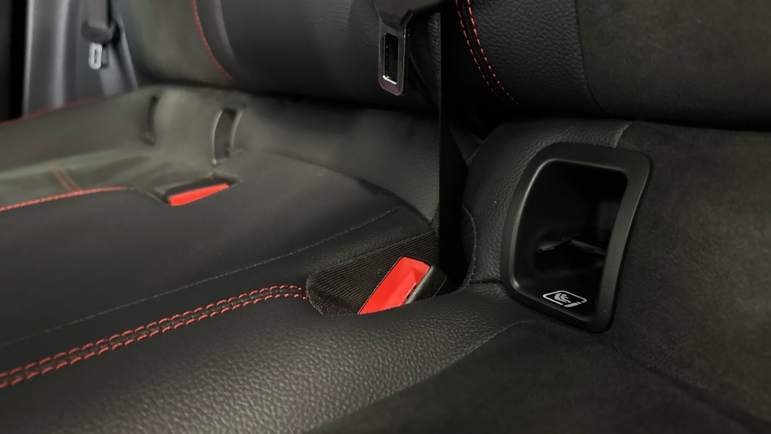 Used Mercedes-Benz GLA 2024 for sale - 76919695: Photo 17