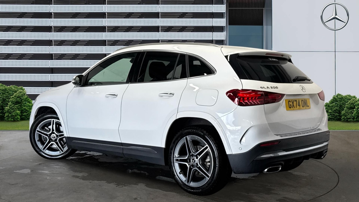 Used Mercedes-Benz GLA 2024 for sale - 76919695: Photo 2