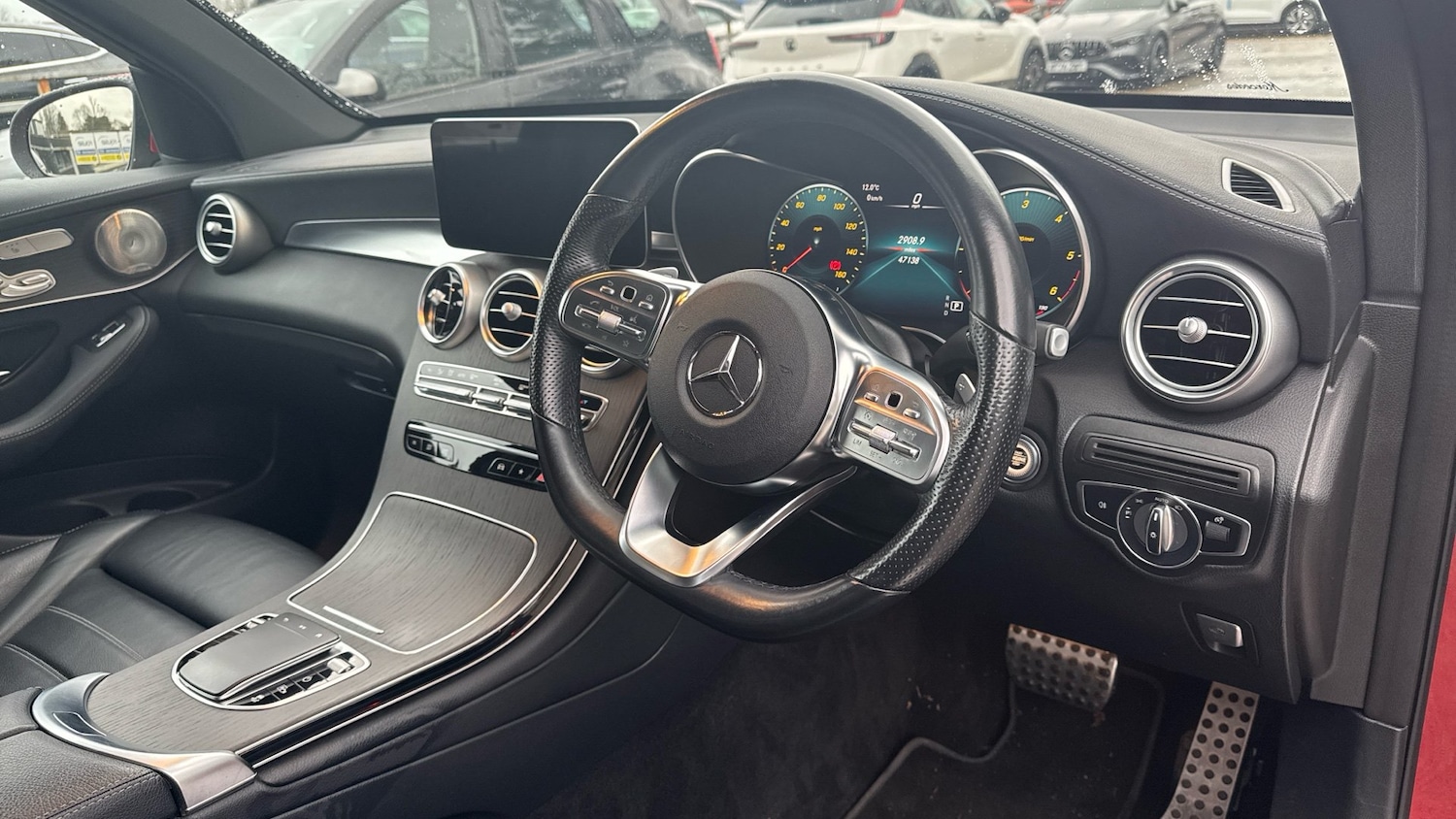 Used Mercedes-Benz GLC 2021 for sale - 77048002: Photo 11