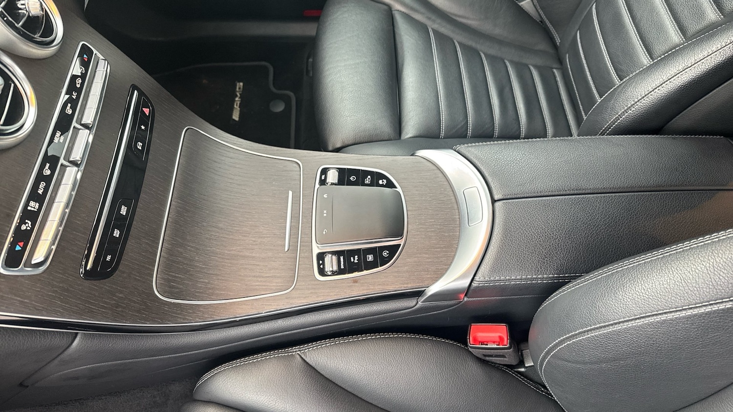 Used Mercedes-Benz GLC 2021 for sale - 77048002: Photo 13