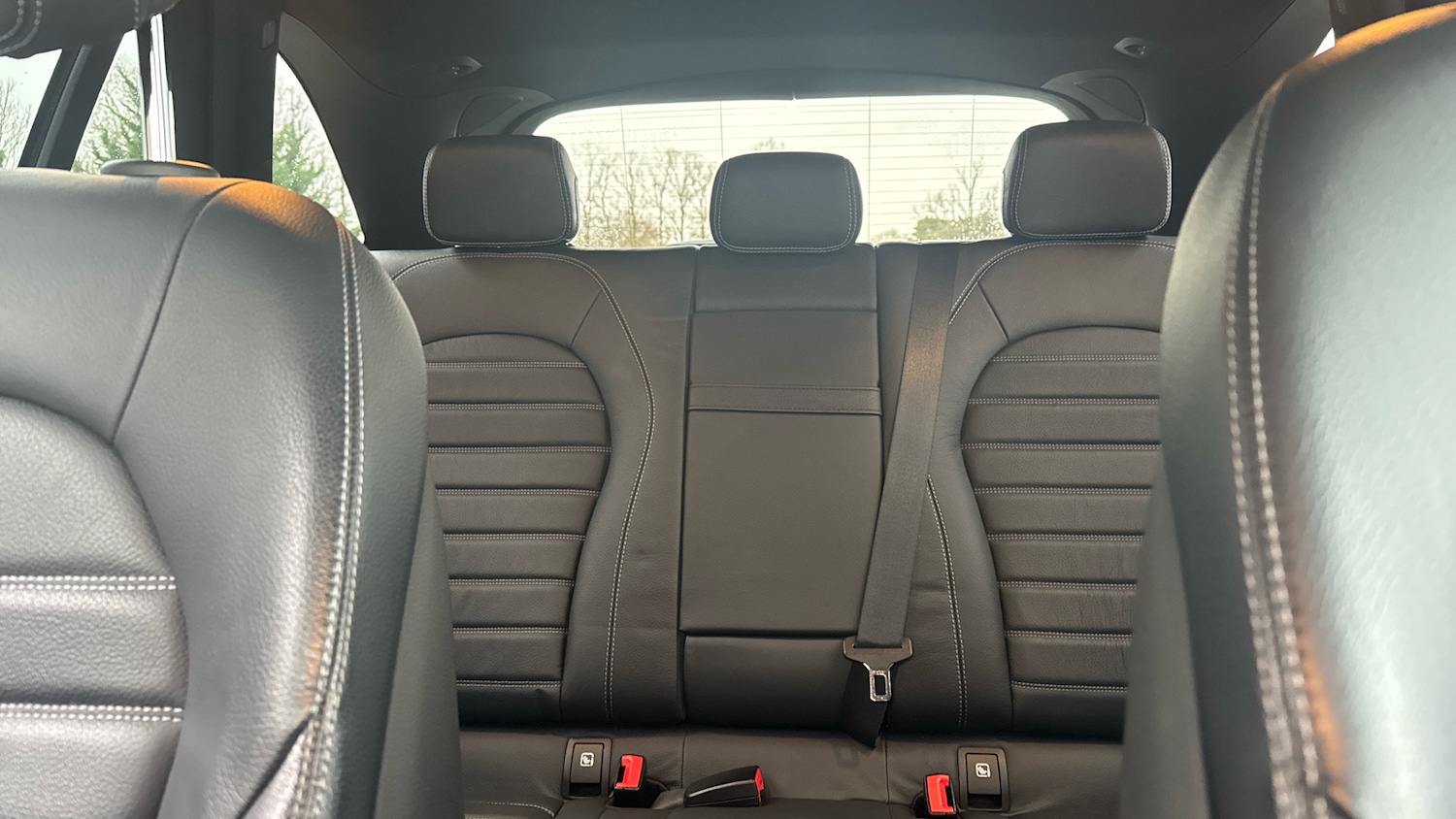 Used Mercedes-Benz GLC 2021 for sale - 77048002: Photo 15