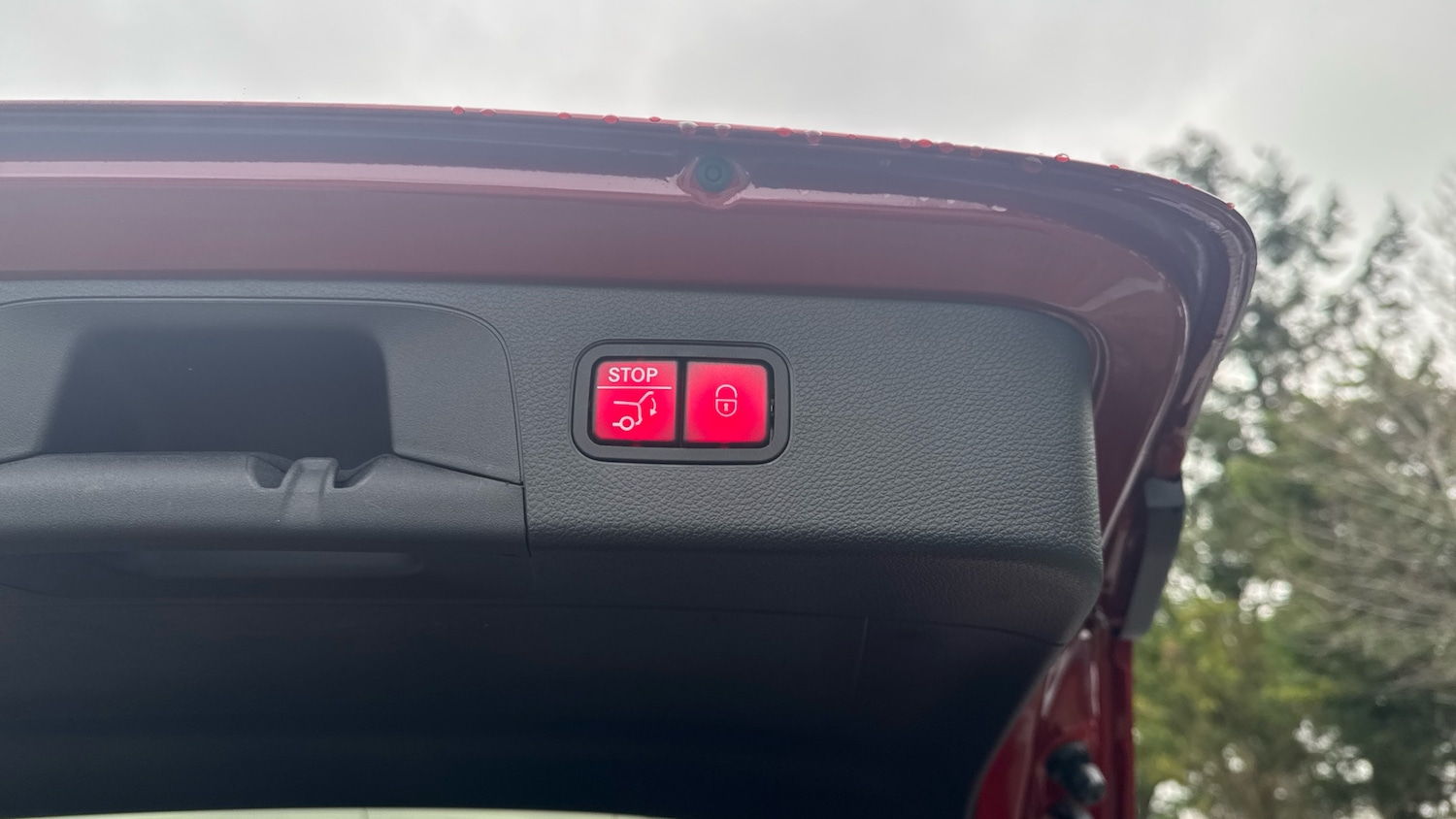 Used Mercedes-Benz GLC 2021 for sale - 77048002: Photo 31