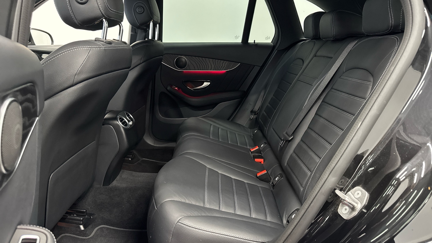 Used Mercedes-Benz GLC 2019 for sale - 76352028: Photo 16