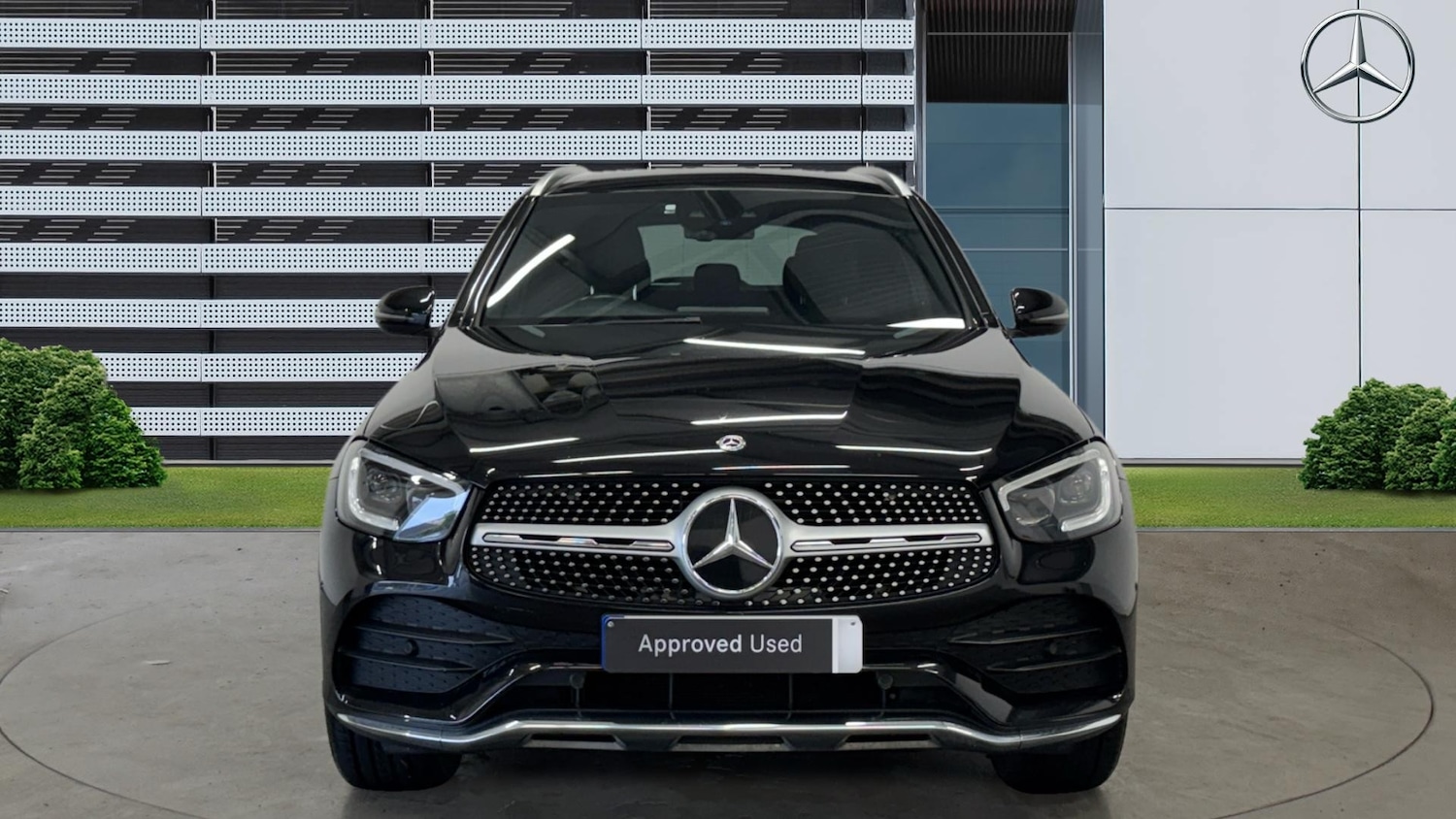 Used Mercedes-Benz GLC 2019 for sale - 76352028: Photo 3